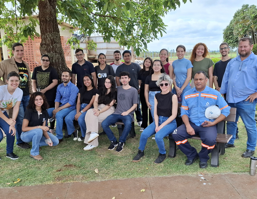 Alunos de engenharia mecânica e civil da UFGD visitam a estação de tratamento de água em Dourados                                                                                                                                                                                                                                                                                                                                                                                                                   